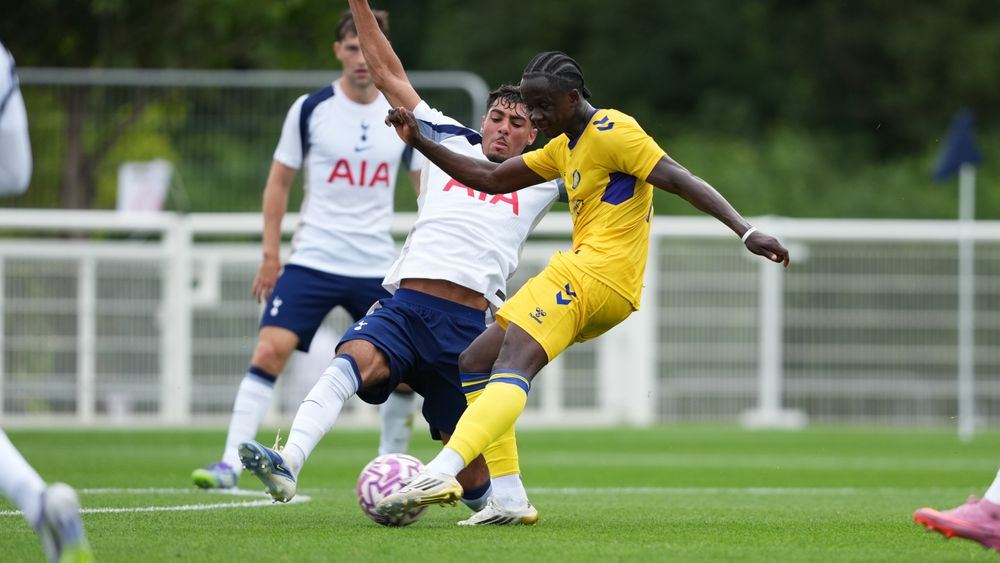 Second Half: Tottenham 2-2 Wycombe - Wycombe Wanderers