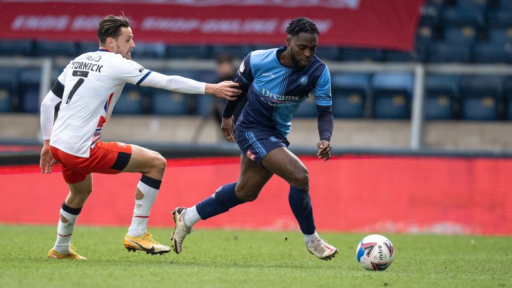 Fred Onyedinma joins Luton Wanderers